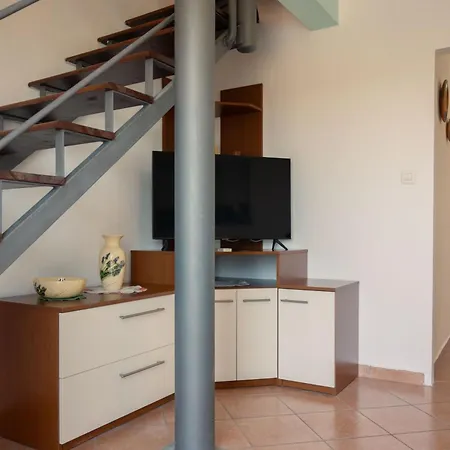 Alex Apartment *